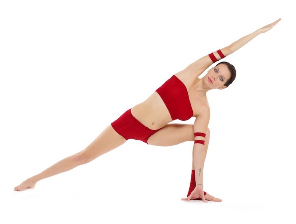 Extended Side Angle (Utthita Parsvakonasana) yoga pose