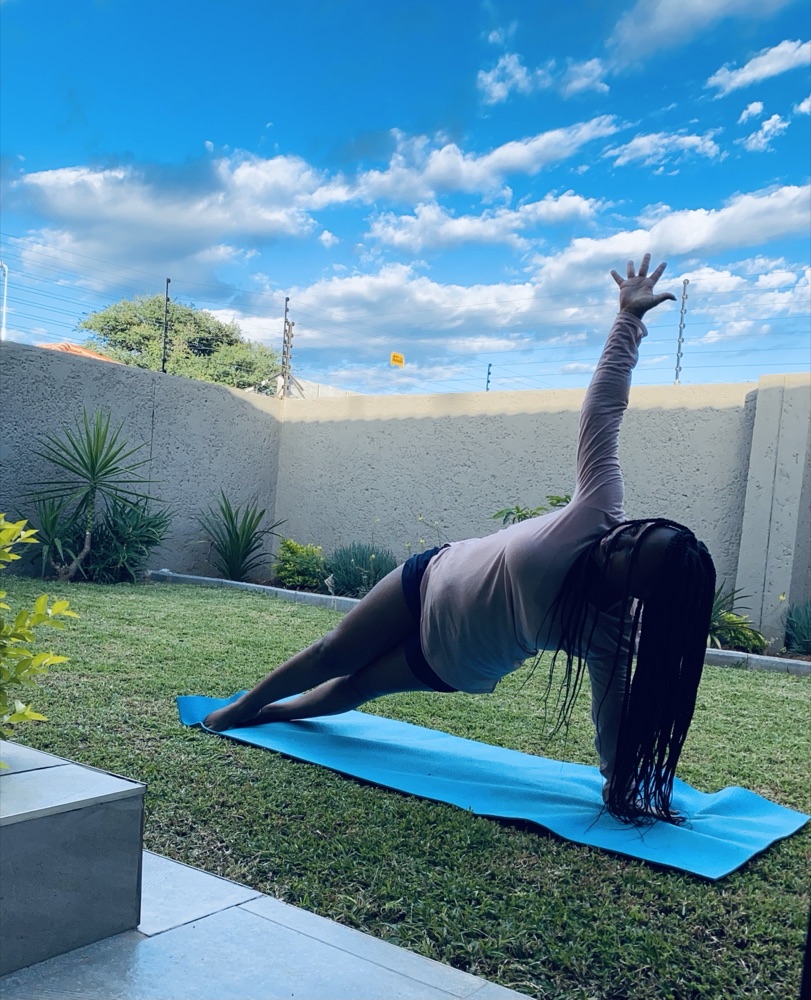 Side Plank (Vasisthasana) yoga pose